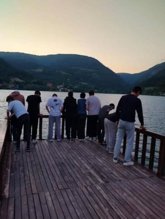 Koruma Altındaki Çocuklar, Boluyu Gezdi (1)