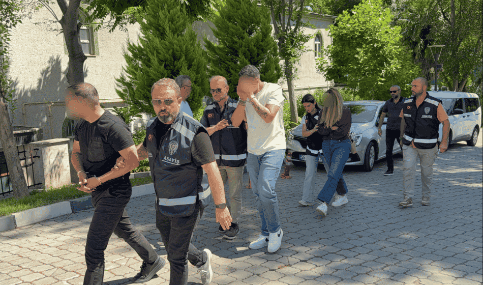 Masaj salonuna fuhuş operasyonu