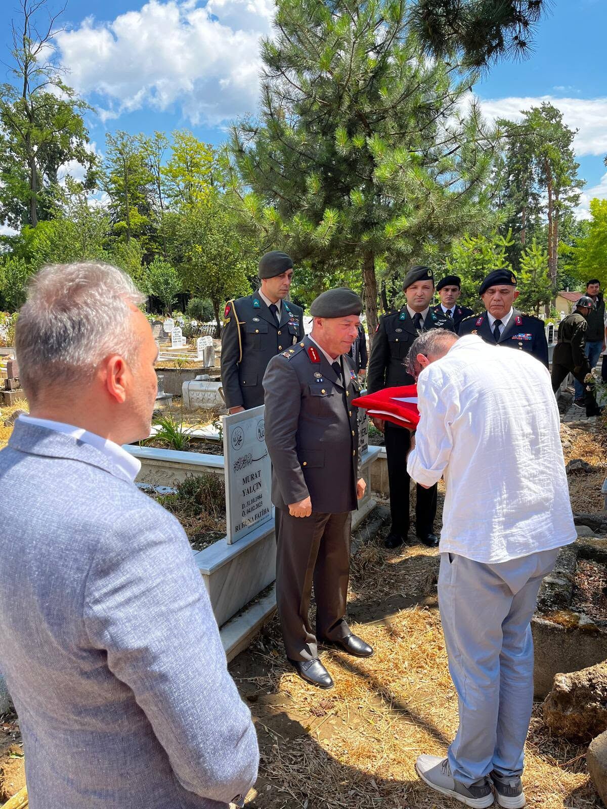 Niyazi Çiçek, Son Yolcuğuna Uğurlandı (4)