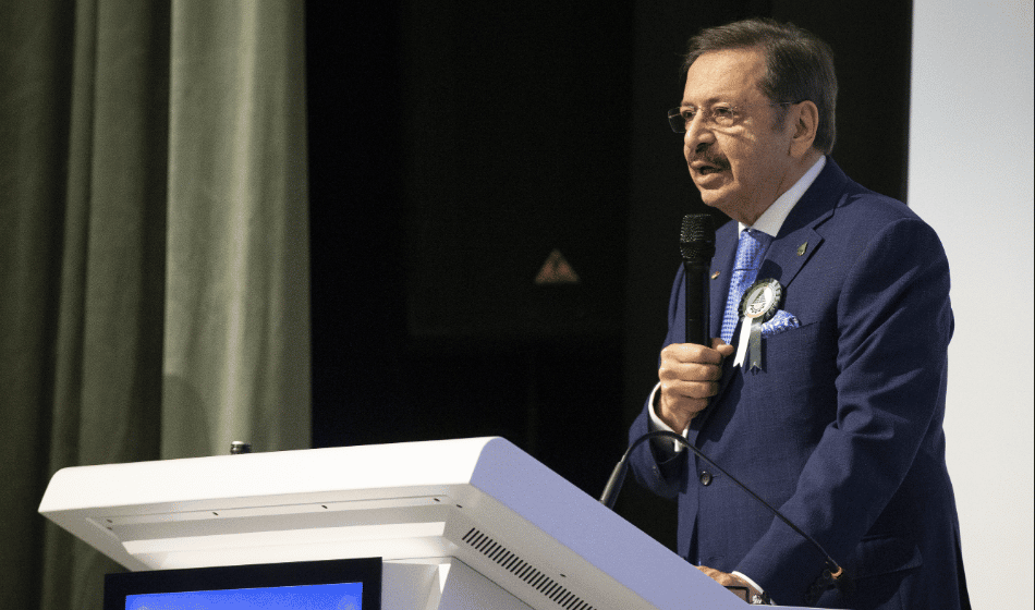 TOBB Başkanı Hisarcıklıoğlu: "Babanın oğula kefil olmadığı yerde biz kefil oluyoruz"