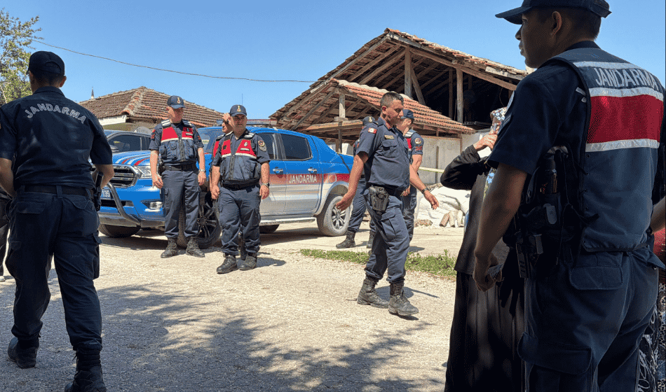 Düzce'de arazi kavgası kanlı bitti: Yengesini pompalı tüfekle öldürdü