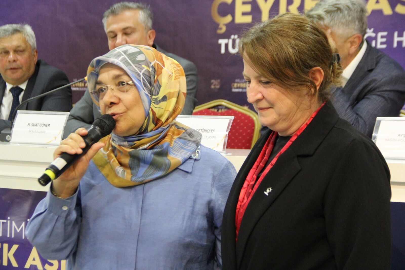 Ak Parti’de Üye Çalışmasına Altınlı Teşvik (1)