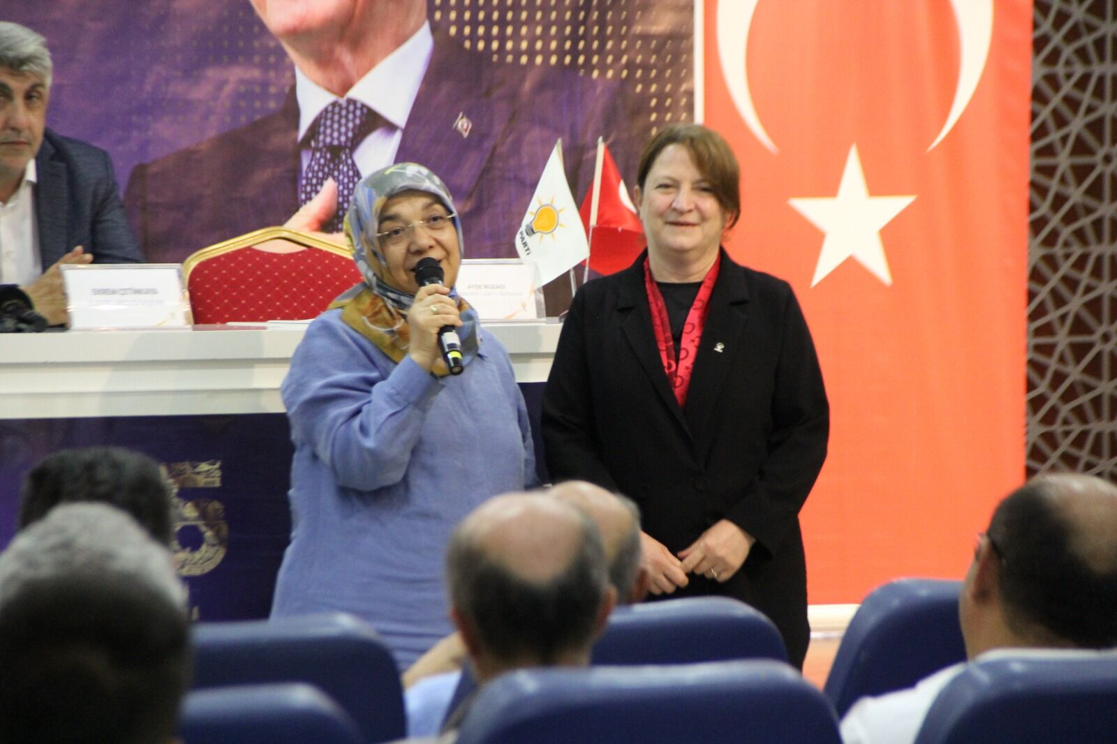 Ak Parti’de Üye Çalışmasına Altınlı Teşvik (5)
