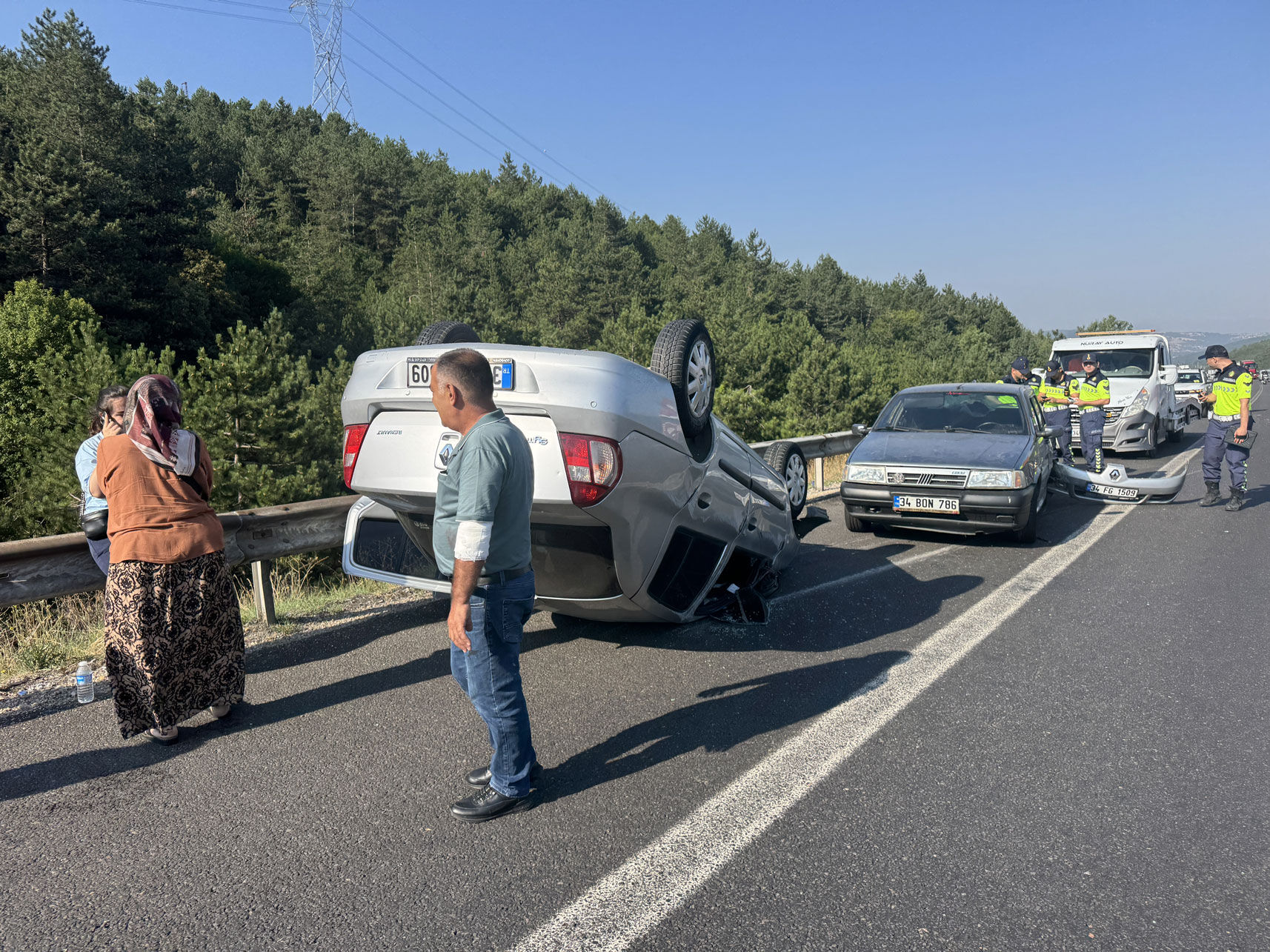 Bolu Takla Atan Otomobil (2)