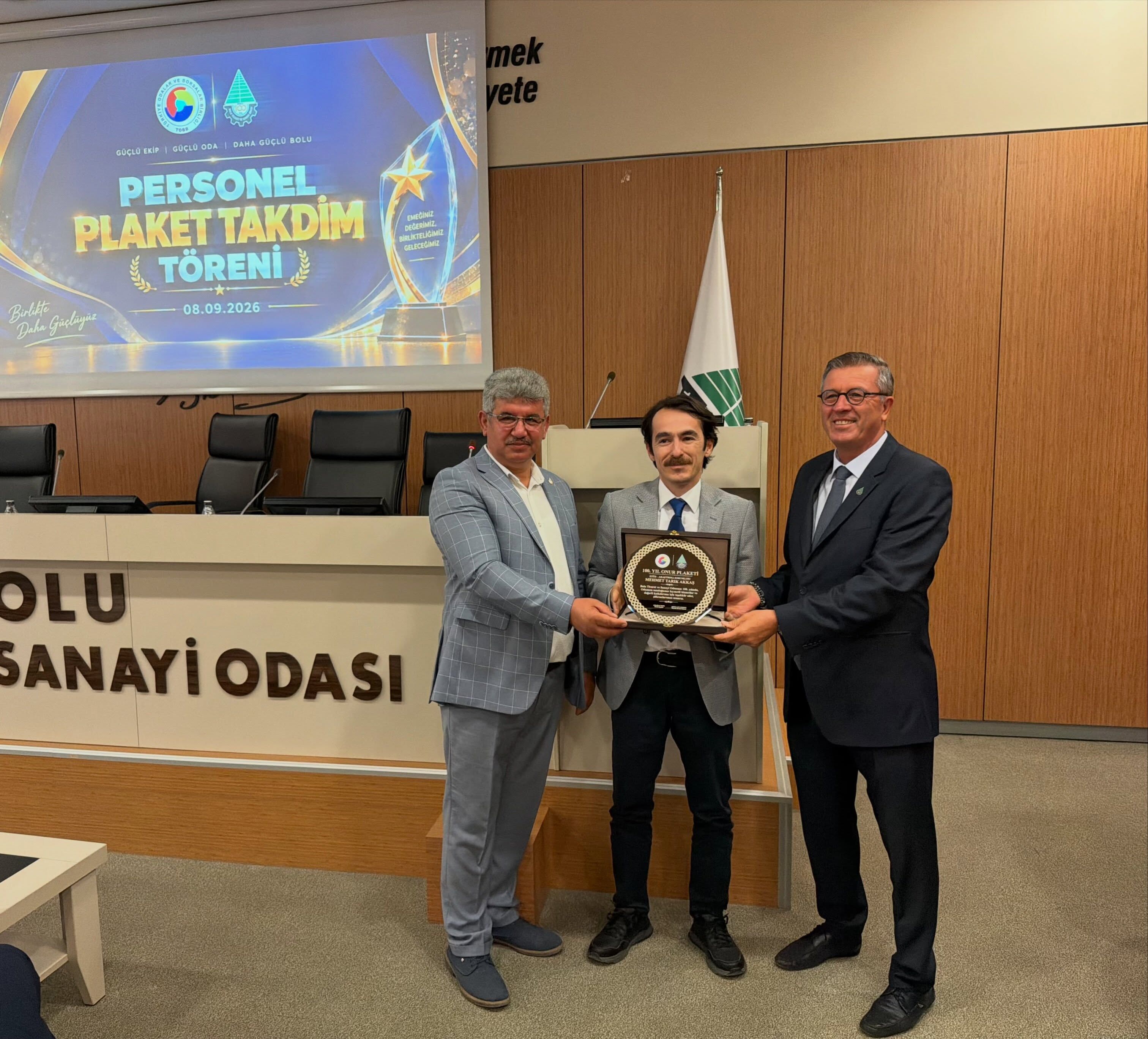 100 Yıllık Çınardan Çalışanlarına Vefa (13)