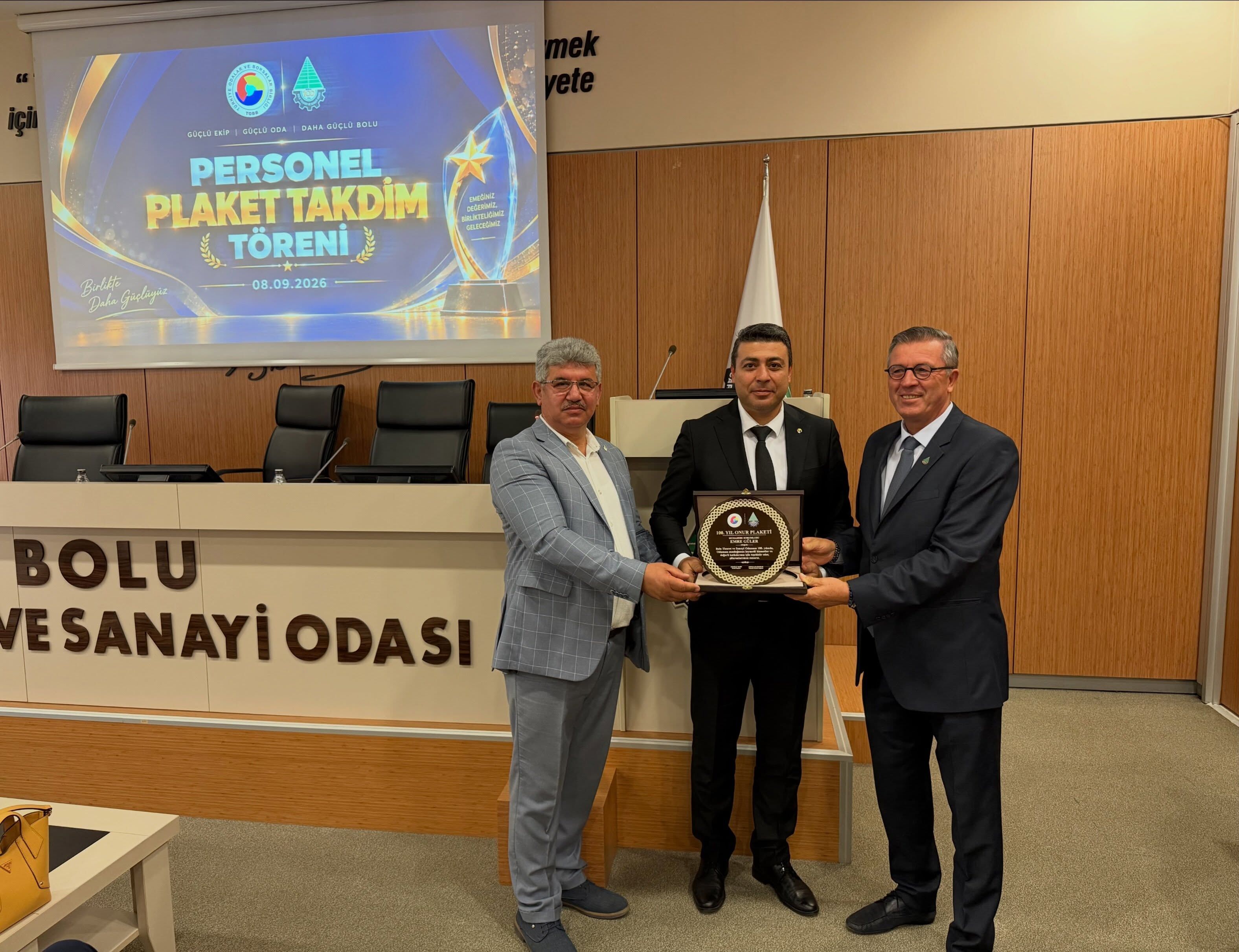 100 Yıllık Çınardan Çalışanlarına Vefa (6)