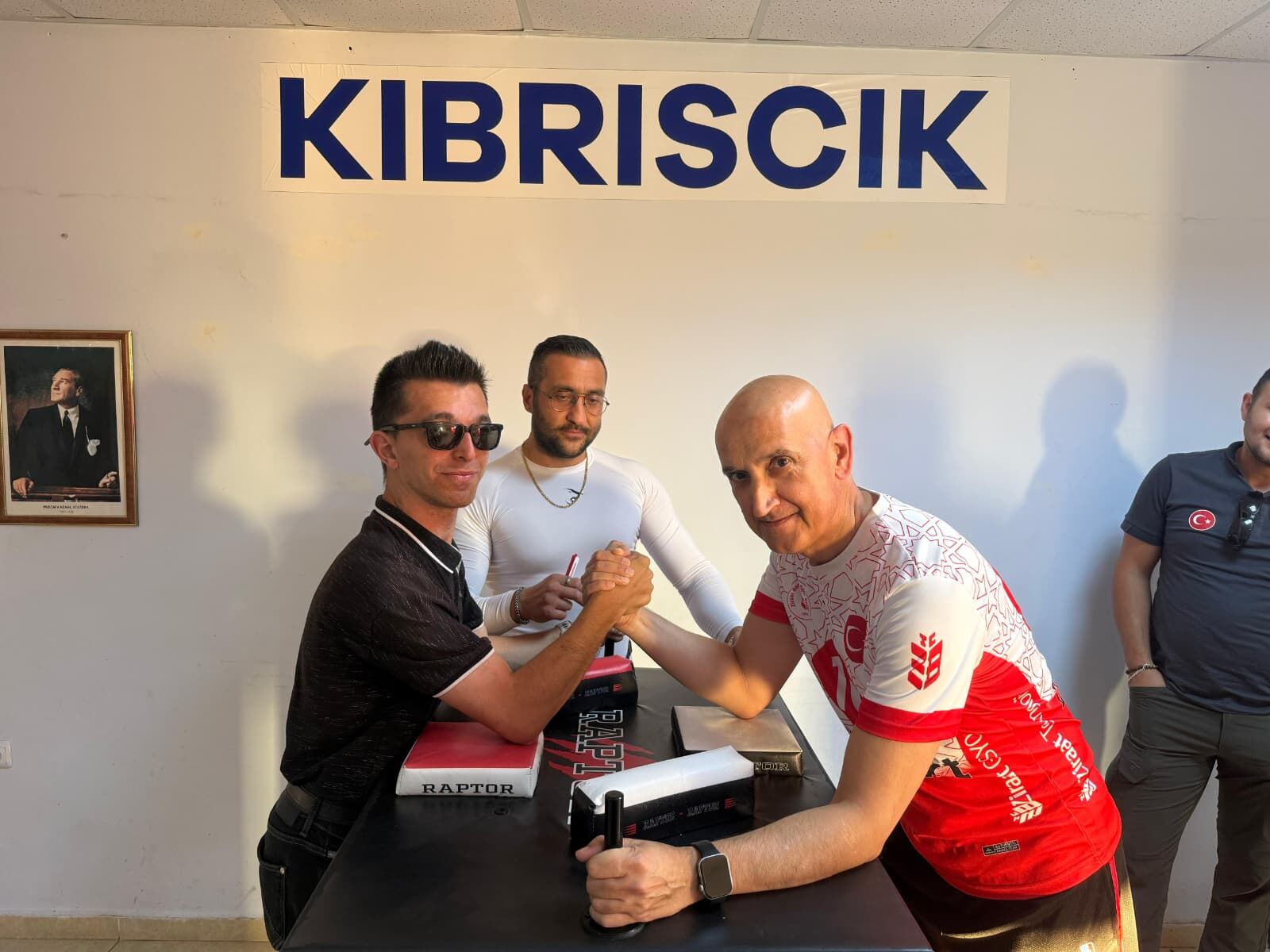 Bilek Güreş Kıbrıscık.jpeg