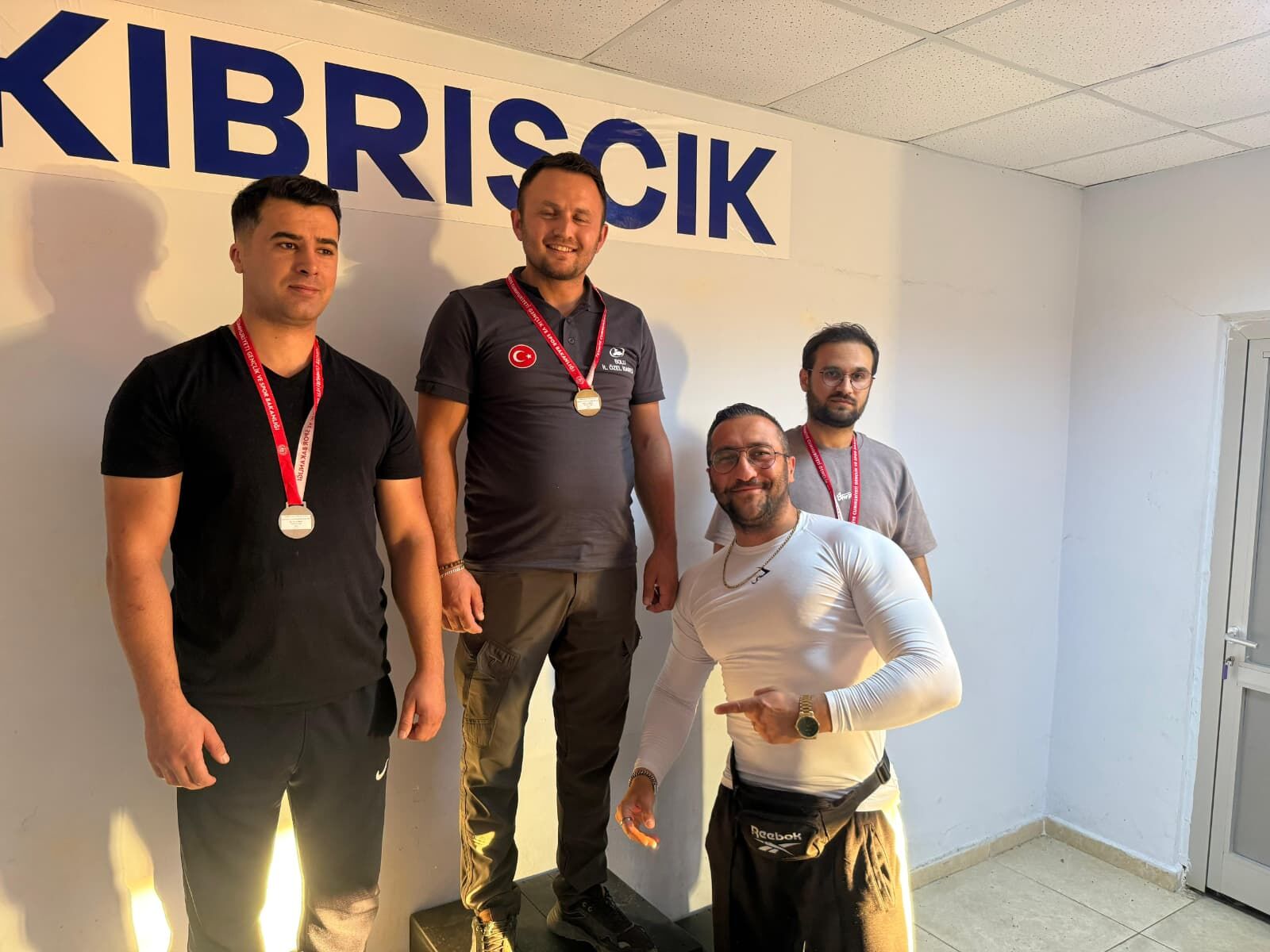 Bilek Güreş Kıbrıscık.jpegs