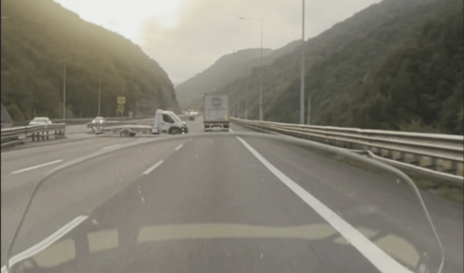 Bolu Dağı’nda tehlikeli manevra! Motosikletli son anda kurtuldu