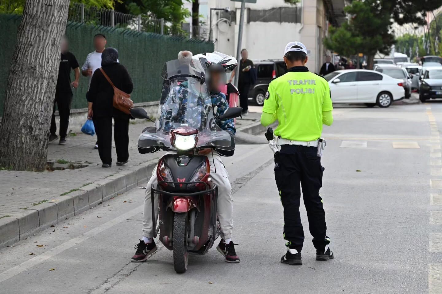 Bolu’da Aranan Şahıslara Yönelik Denetim (1)