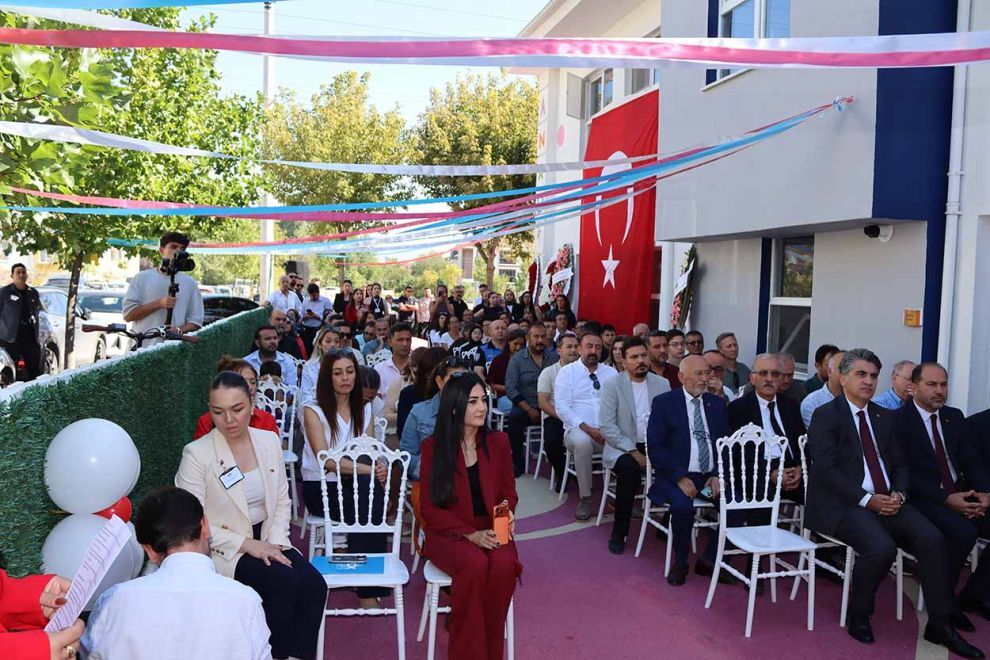 Bolu’da Kök’ten Yeni̇ Eği̇ti̇m Yatirimiz