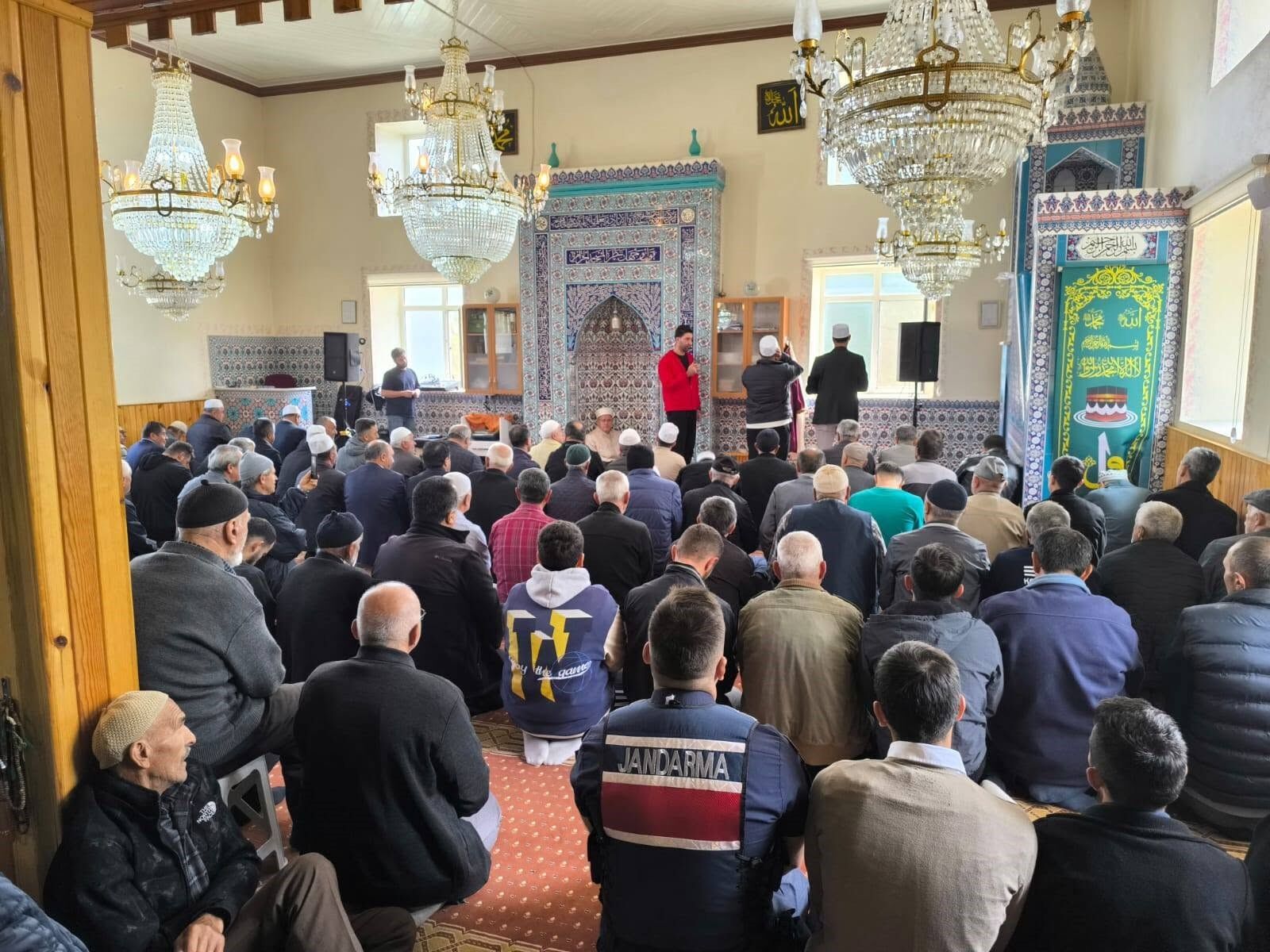 Çele Gölcük'te geleneksel Hacet ve Mevlid programı düzenlendi