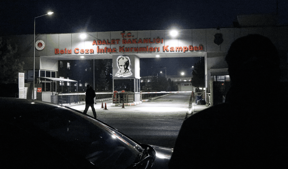 Cezaevi'nde mahkum tuvalette ölü bulundu