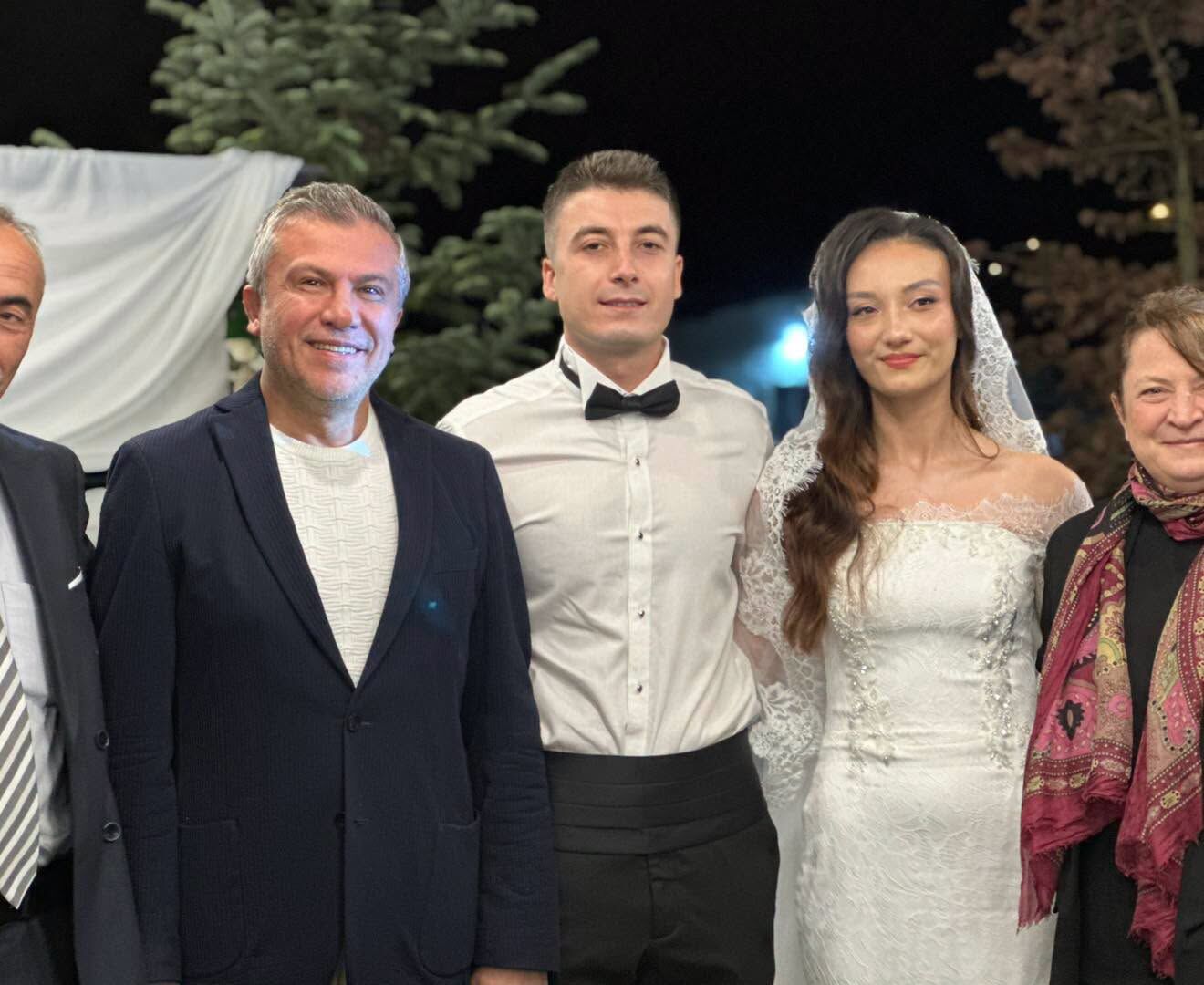 Siyaset Ve Emniyet Camiasını Buluşturan Düğün2
