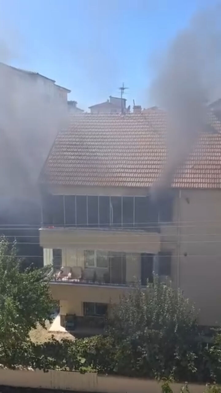 Bolu’da balkonda çıkan yangın paniğe neden oldu