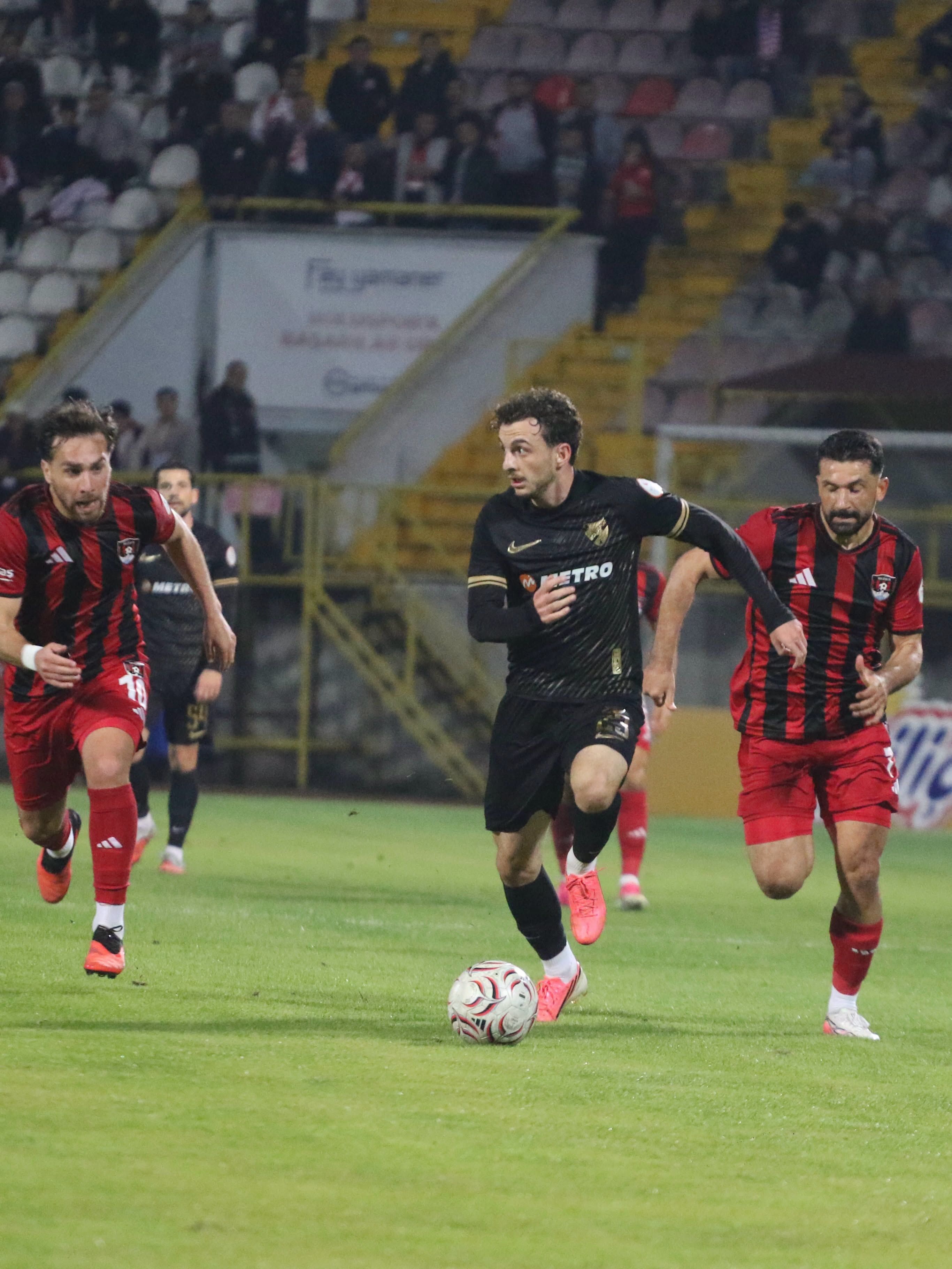 Boluspor, Vanspor karşısında 3-0 mağlup oldu
