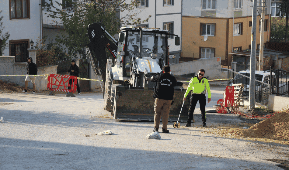 İş makinesinin çarptığı yaşlı kadın öldü