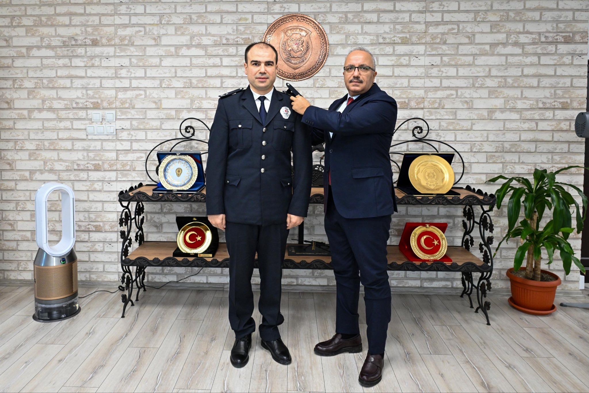 Polis Teşkilatında Gurur Günü! Yeni Rütbeler Takdim Edildi (3)
