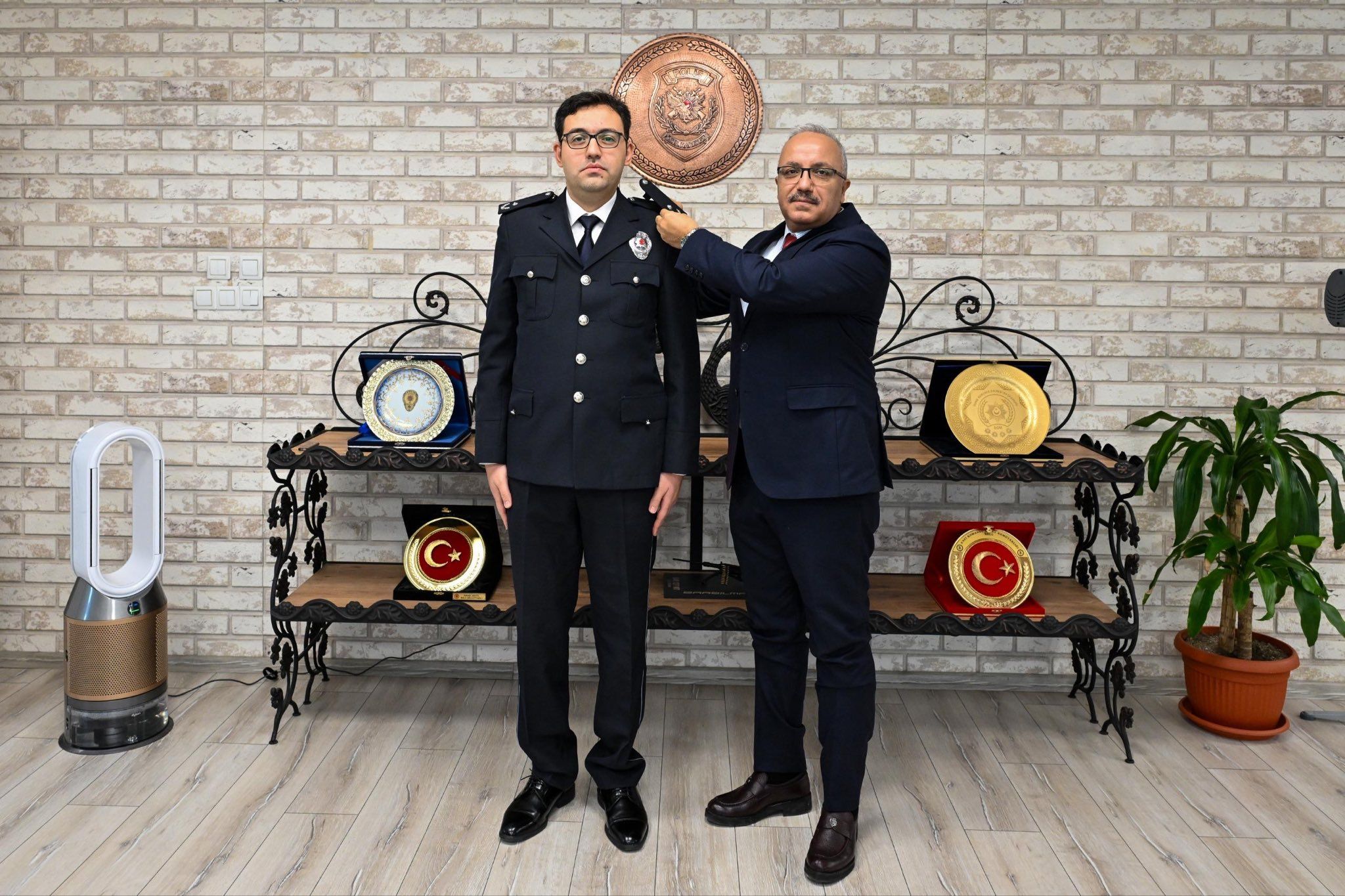 Polis Teşkilatında Gurur Günü! Yeni Rütbeler Takdim Edildi (5)